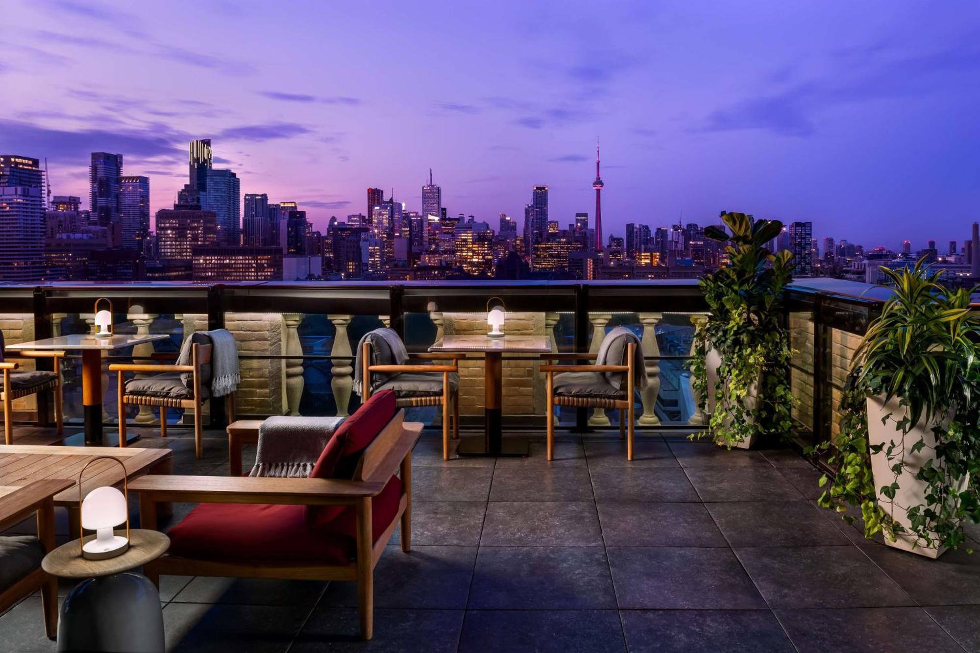 Park Hyatt Toronto Hotel Exterior photo
