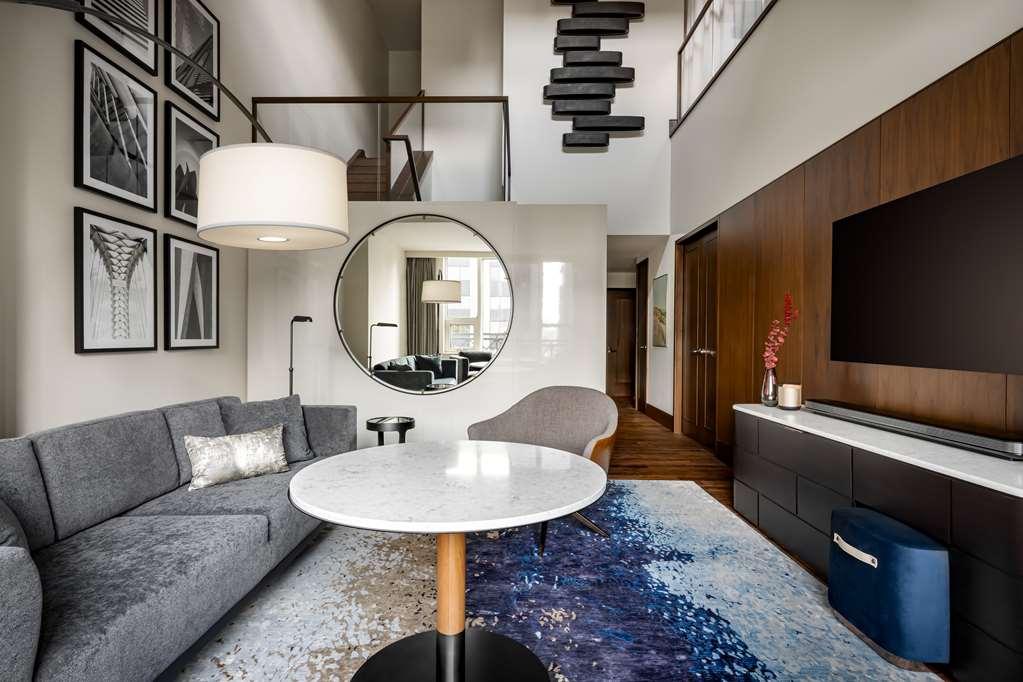 Park Hyatt Toronto Hotel Room photo